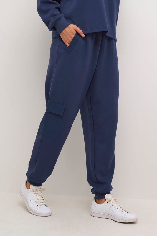 Chabrina Sweatpants - Dark Blue - Culture