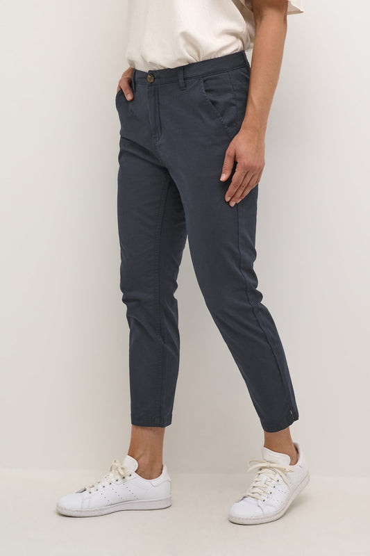 Brita Cropped Chinos - Navy - Culture