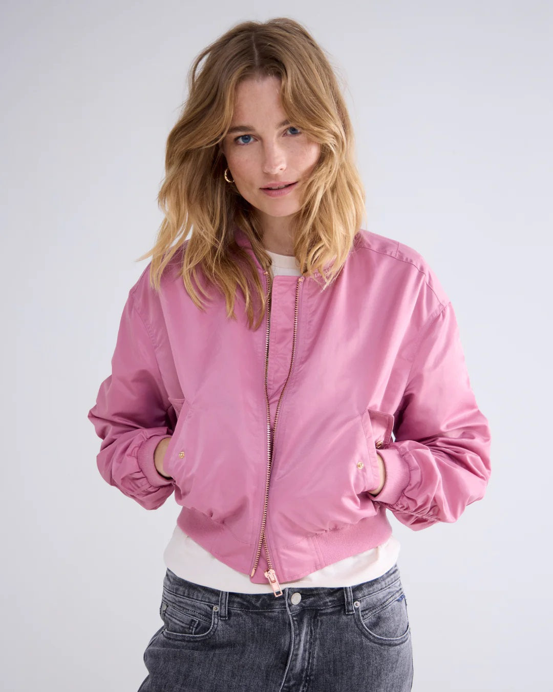 Shiny Bomber Jacket - Pink - Summum